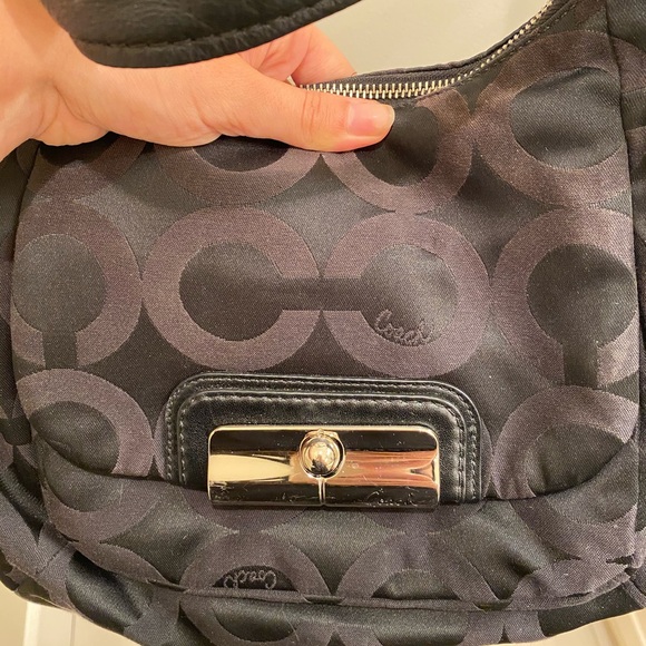 Coach Bag - Picture 2 of 8